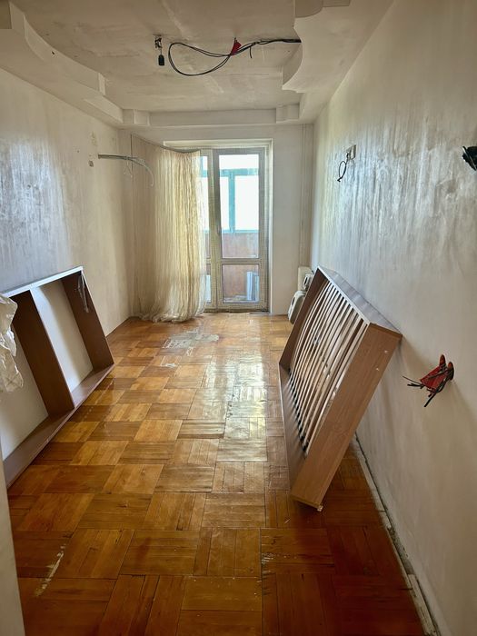 Apartment in Zaporizhzhya, Pivkolo - More