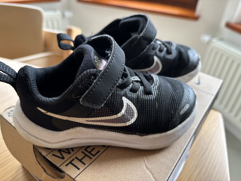 Adidasy Nike rozm 23,5 (15cm)