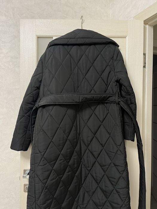 пуховик жіночий