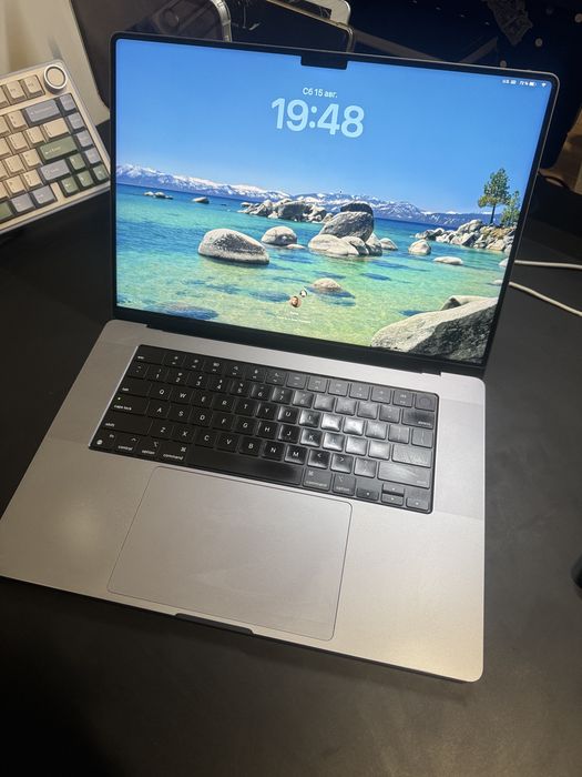 Macbook pro M1 16” 1 TB