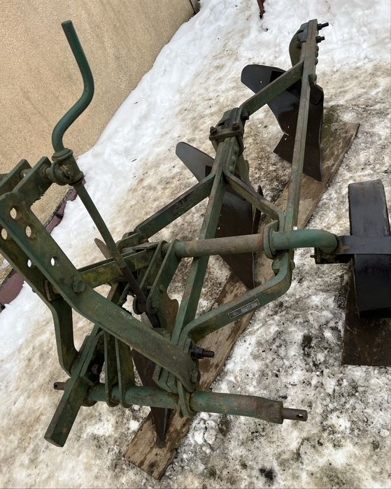 Плуг Unia Grudziadz 3/30 см