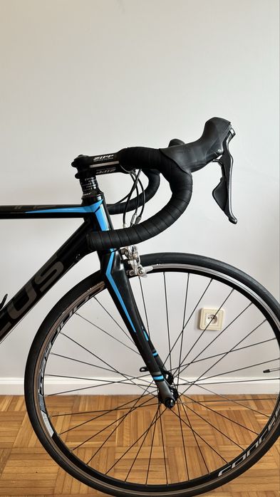Bike Estrada para Triatlo Focus com Aerobar (52 - S)