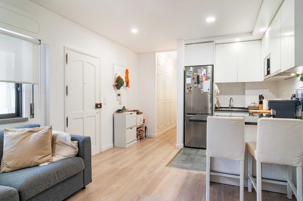 Apartamento T1 Centro Costa de Caparica