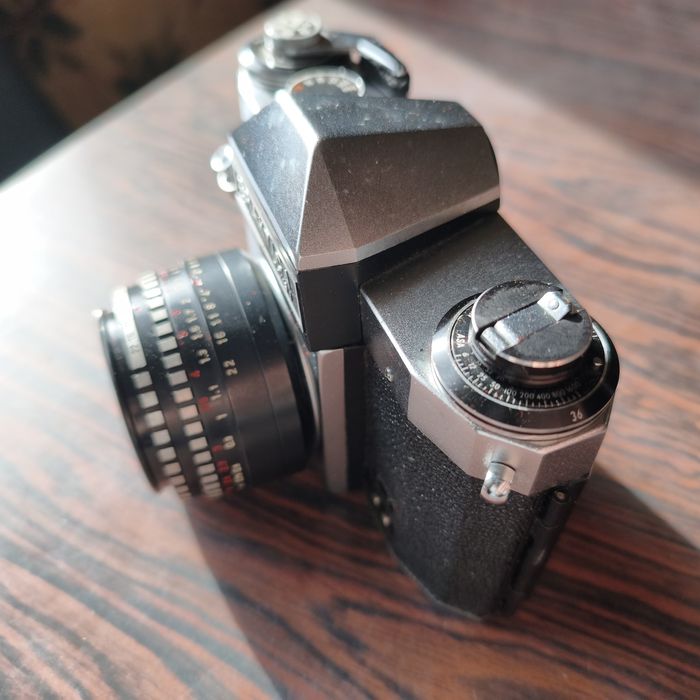 Máquina fotográfica Paktica Nova I