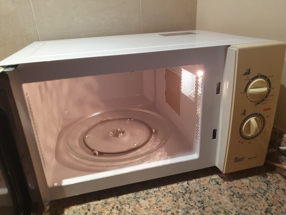 Microondas Teka branco