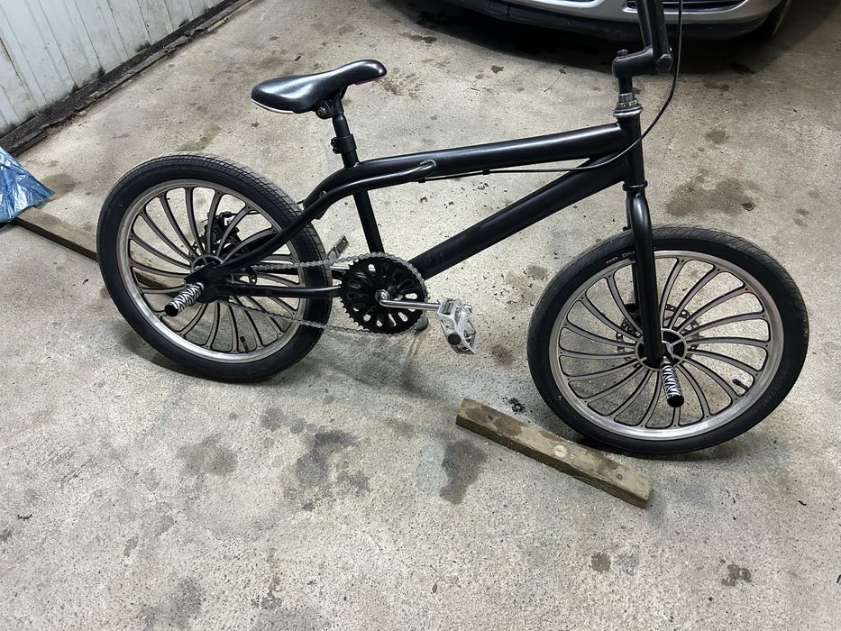Sprzedam bmx widoczny na zdjeciach