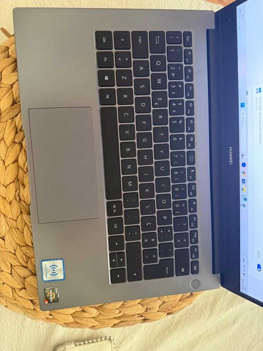 Computador Huawei MateBook D14