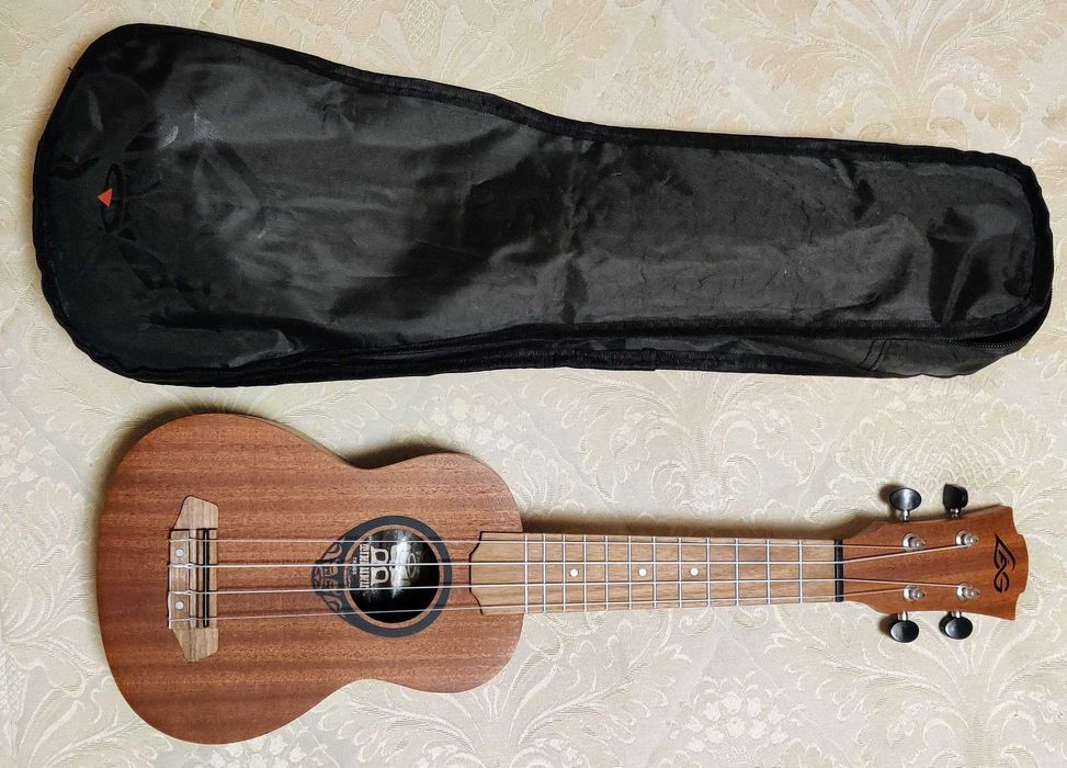Ukulele Soprano (como novo)