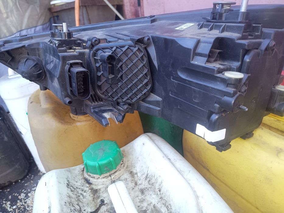 Фара Audi a1 права