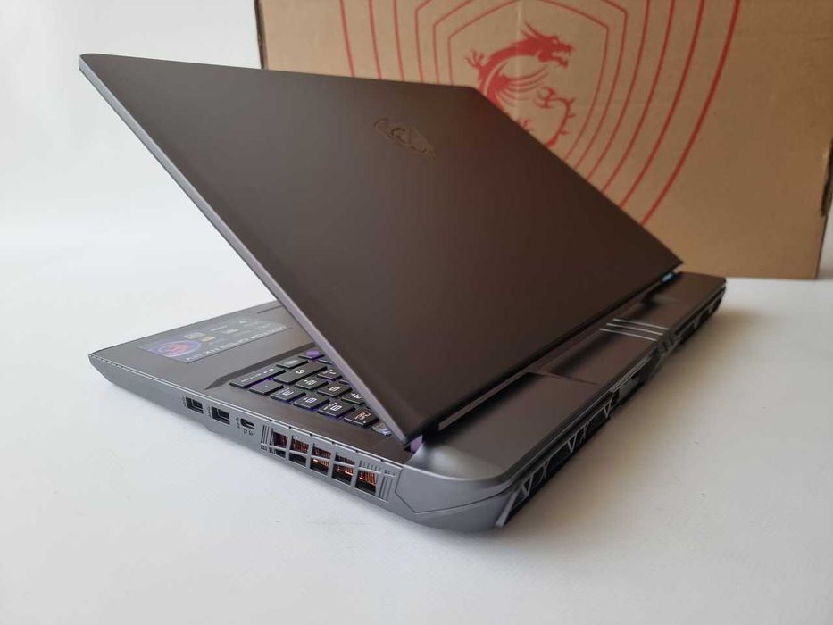 MSI Vector 16 HX 2023 I9 13980HX/RTX 4080/RAM 16GB/SSD 512GB/QHD 240Hz