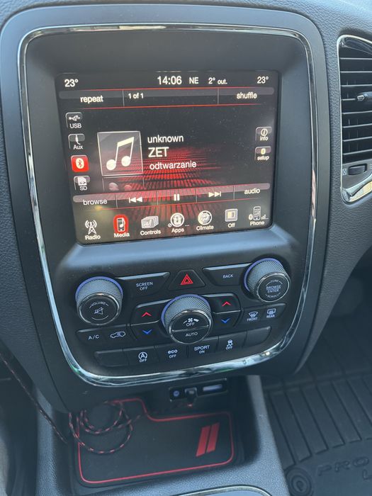 Radio Dodge Durango HARMANN charger challenger uconnect 8.4 VP3