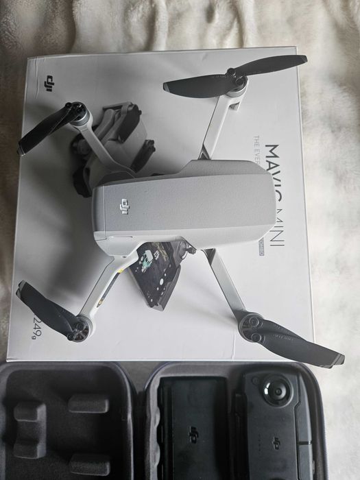DJI Mavic mini - dron, fly more combo, zestaw