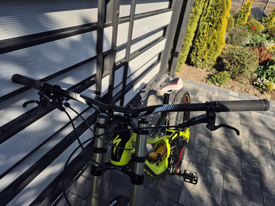 Specialized demo 8