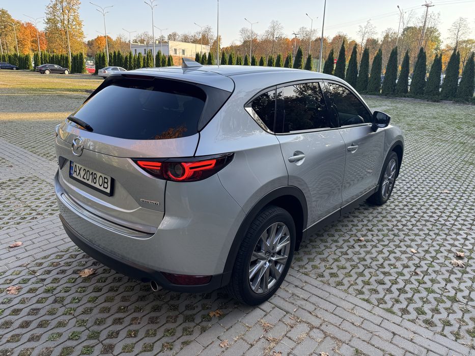 Продам Mazda CX-5 2020