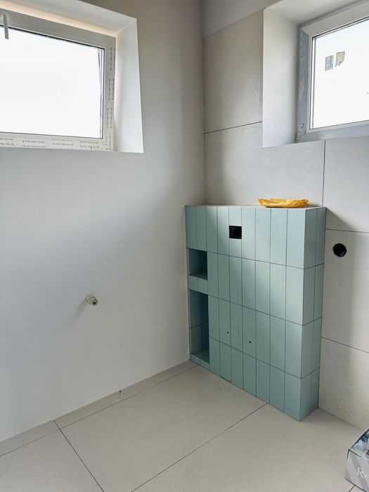 Продаж будинку з частковим ремонтом. Ціна - 79 000$ без комісії