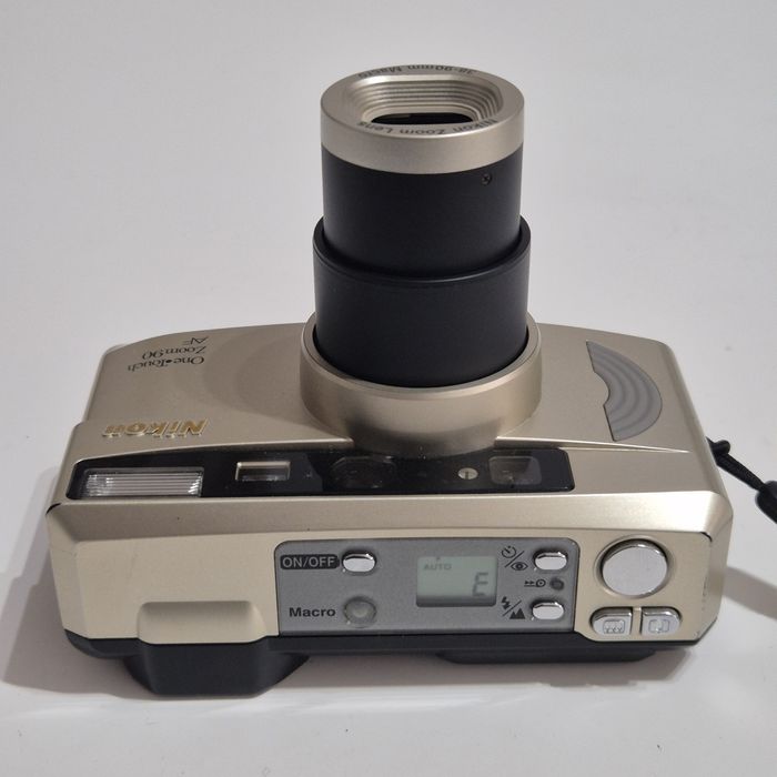 Nikon AF One Touch Zoom 90 - Máquina fotográfica analógica