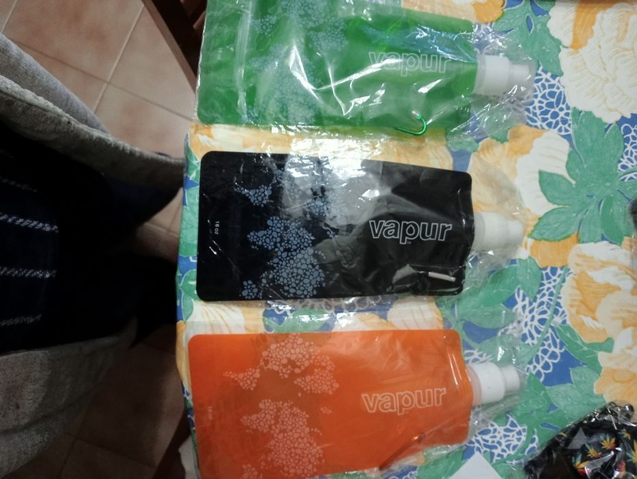 Reservatorio de líquidos frios