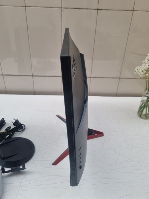 Ps5 Digital  + Comando oficial Sony + Monitor Acer  Gaming - Ler anúncio  !!