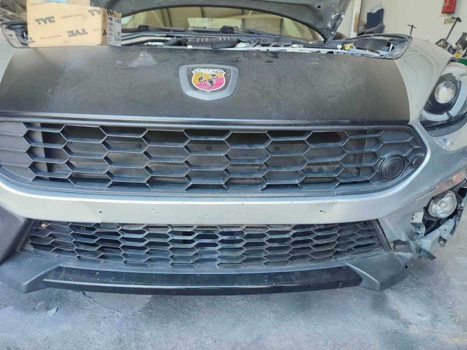 Abarth 124 Spyder Para Choques frente