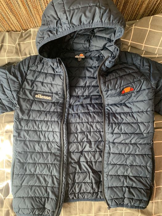 Курточка/куртка/микропуховик Детский Ellesse
