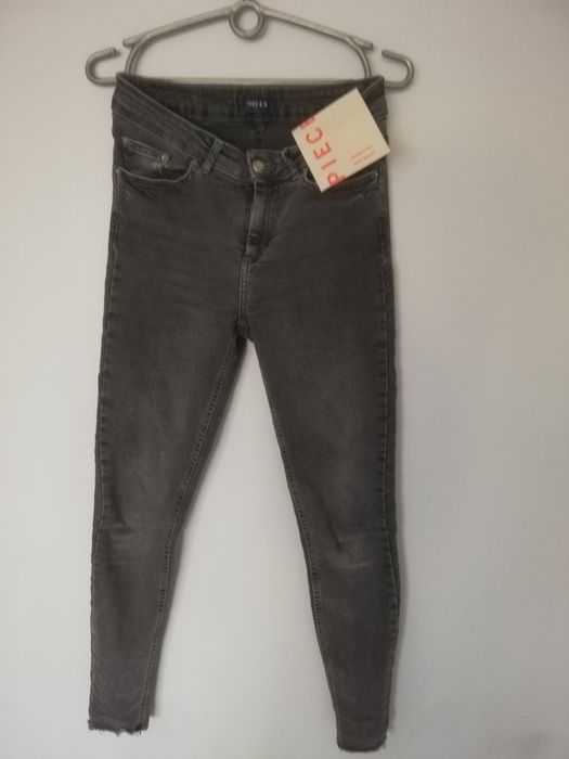 Jeans skinny PIECES  szare ciemne jeansy S