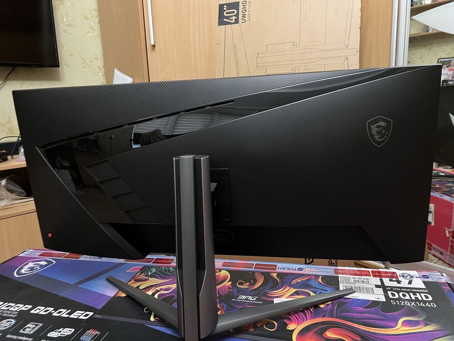 Монітор MSI MAG401QR 40”