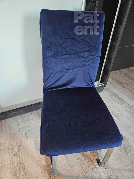 Welurowe pokrowce na krzesła 4 sztuki miękkie granatowe