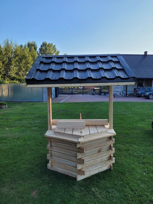 Studnia daszek obudowa studni