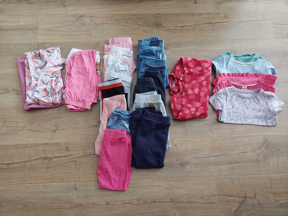 Ubranka dziewczęce r. 110 paczka