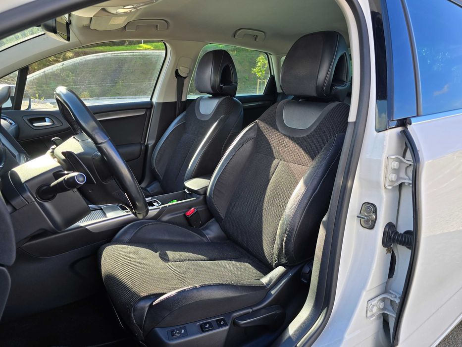 Citroen C4 Automatico 1.6 e-hdi 110cv