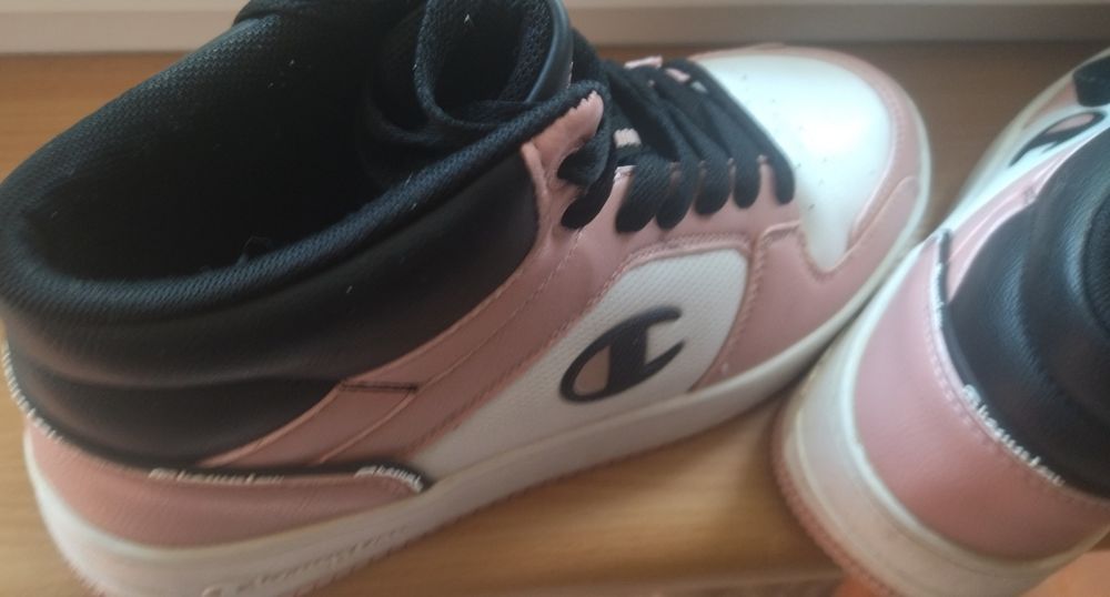 Sneakersy różowe Champion