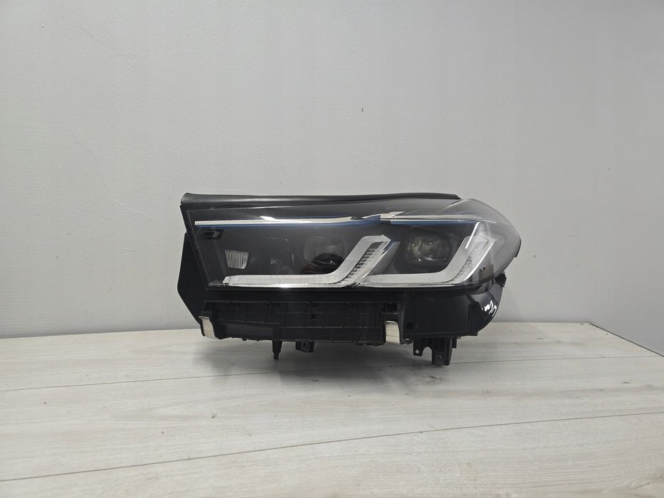 lampa lewa bmw 6 g32 lci laser kompletna