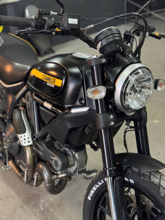 ducati scrambler 800