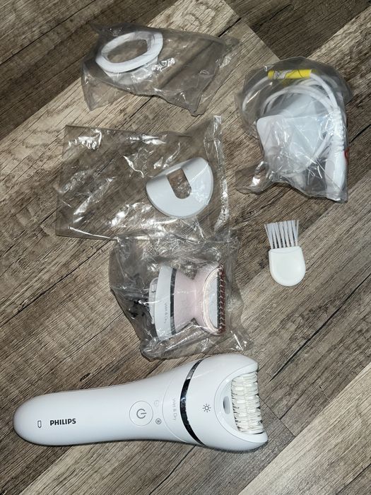 Епілятор PHILIPS 8000 BRE710/00