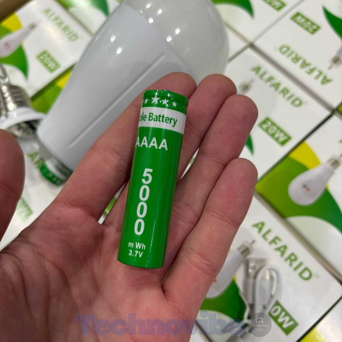 Акумуляторна LED-лампа ALFARID 20W з USB-зарядкою