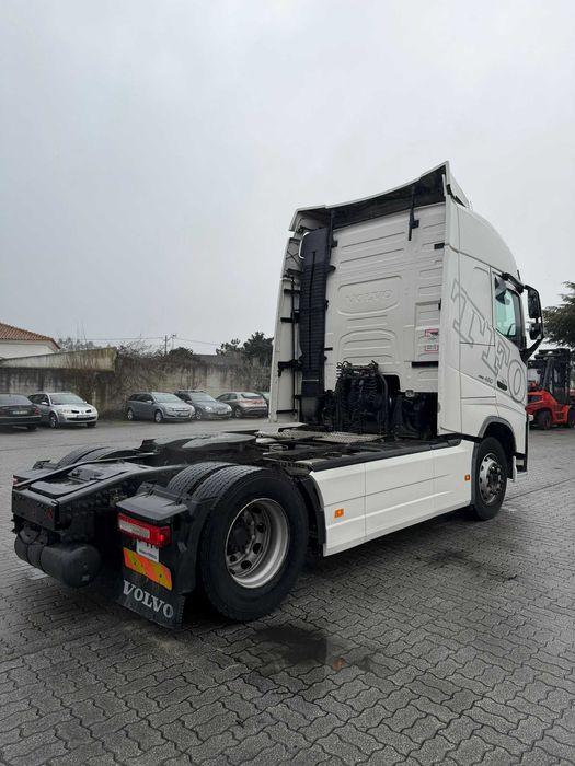 VOLVO   -   FH460