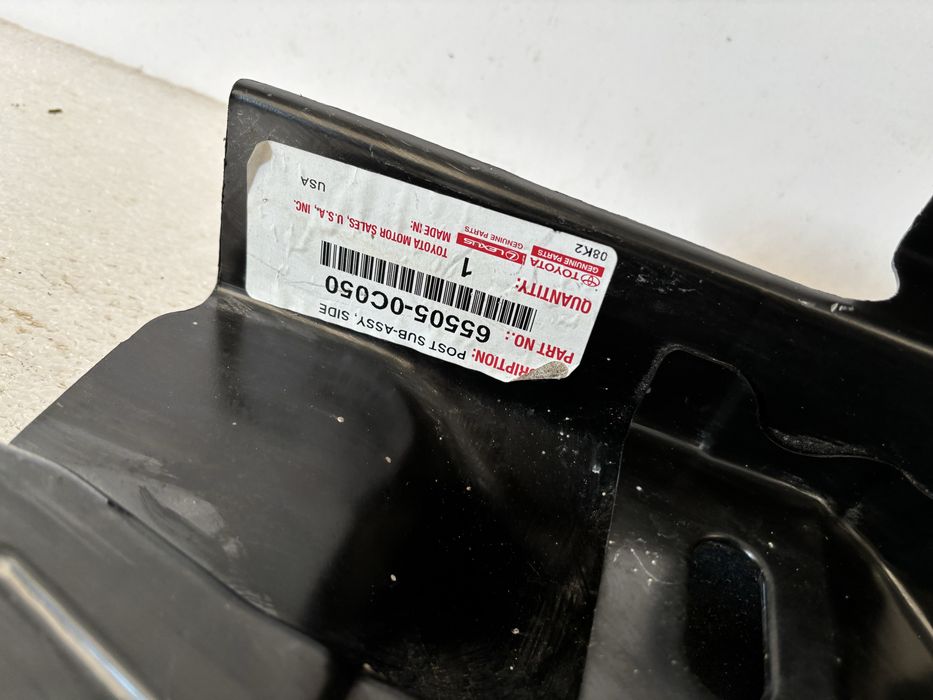 Toyota Tundra wspornik fartuch wzmocnienie