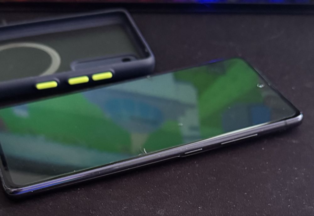 Samsung  S20 FE