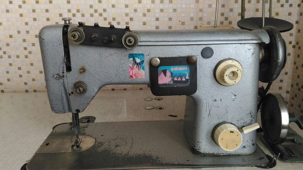 Швейная машина Шуберт