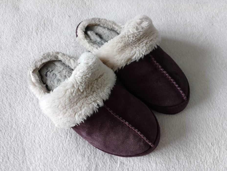 Skórzane ciepłe kapcie pantofle Marks & Spencer 37/38