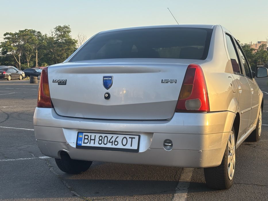 Продам Dacia Logan 2008 1.6