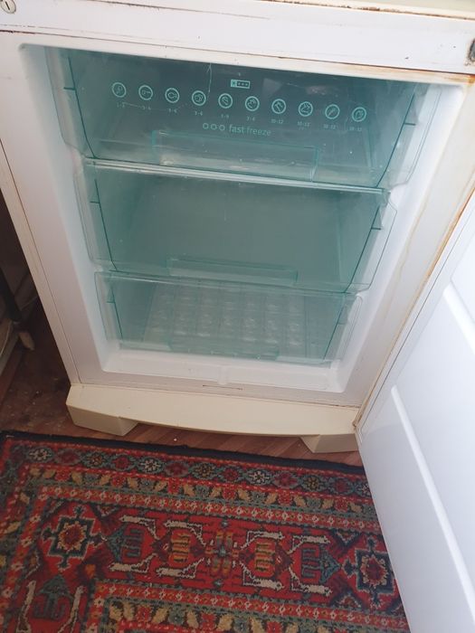 Холодильник Electrolux