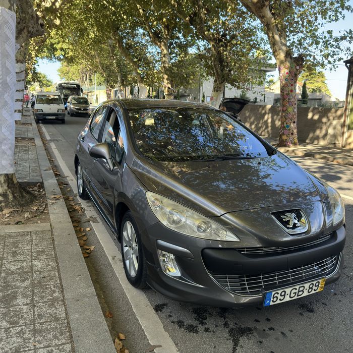 Peugeot 308 1.6 hdi 110cv
