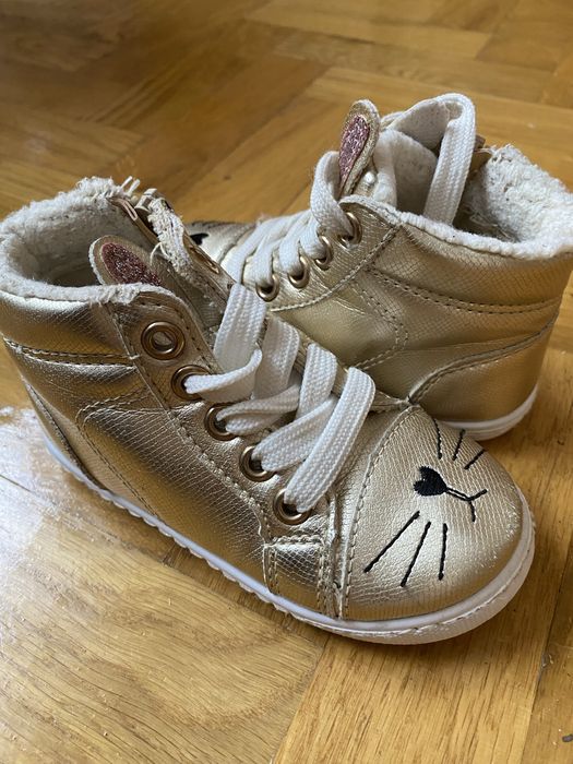 Черевички для дівчинки