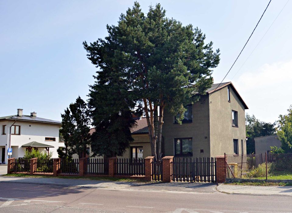Dom 81,5m2 i 64,3m2 nieruchomość działka 1023m2 Chełm Szpitalna