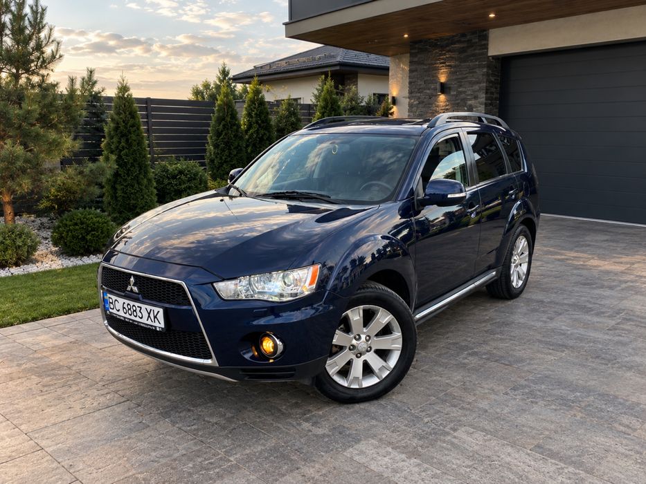 Mitsubishi Outlanddr 2.2d автомат, шкіра, рідна фарба!