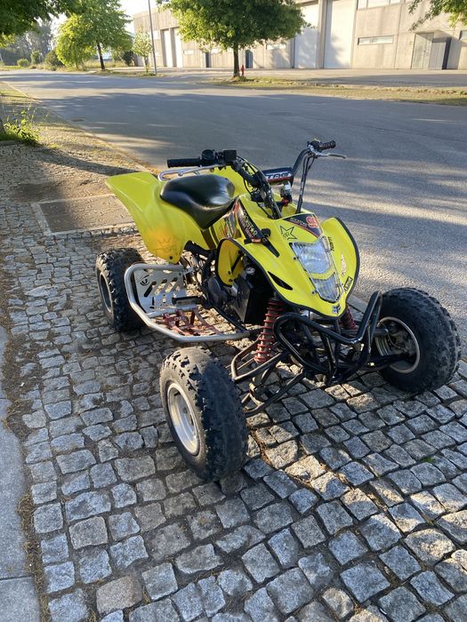 Suzuki Ltz 400 legalizada 2 pessoas