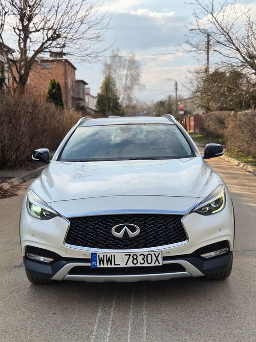 Infiniti QX Infiniti QX30 AWD