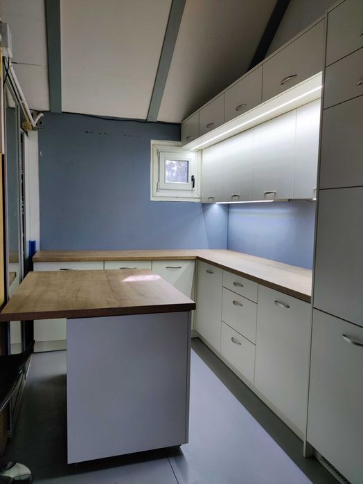 Wyspa kuchenna na kółkach