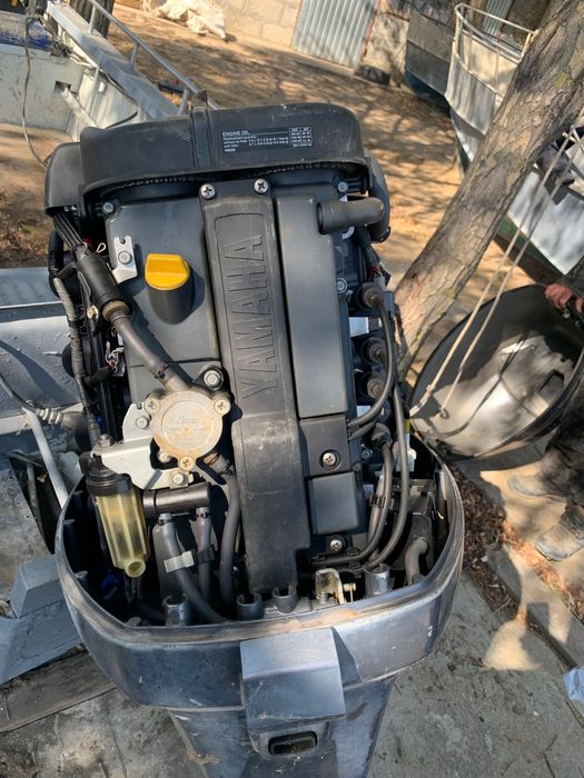 Лодка для профессиональной рыбалки